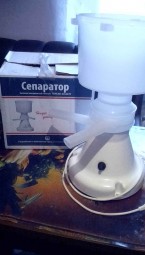 ​Продам два сепаратора: ручной и электронный