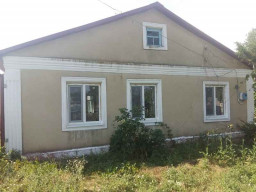 Продам домостроение с участком