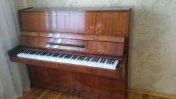 Породам фортепиано